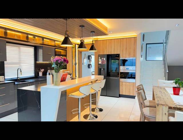 4 BEDROOM HOUSE FOR SALE IN GOLDEN FIELDS ESTATE